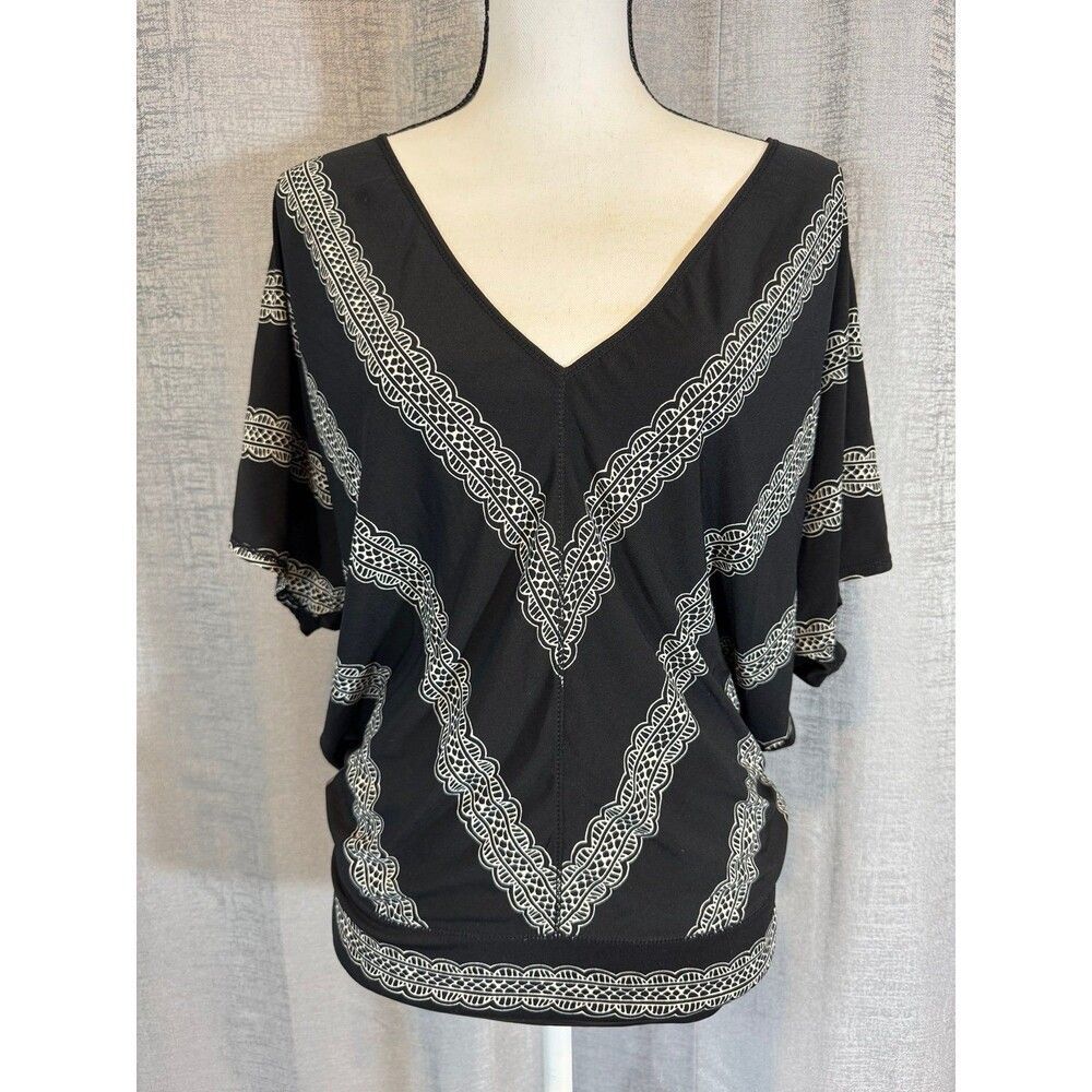 Max Studio V-neck Dolman Sleeves Blouse Top - Size M (A041)